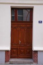 Walter_Heinze_Strasse_25_Hauseingangstur_kl